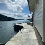 Nyaraló Charming Seaside With Views Over The Water Krokeide